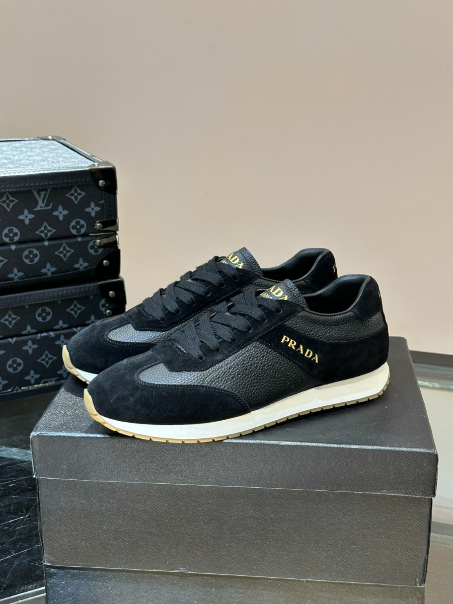 하얀악마 프라다 스니커즈 (2).jpg