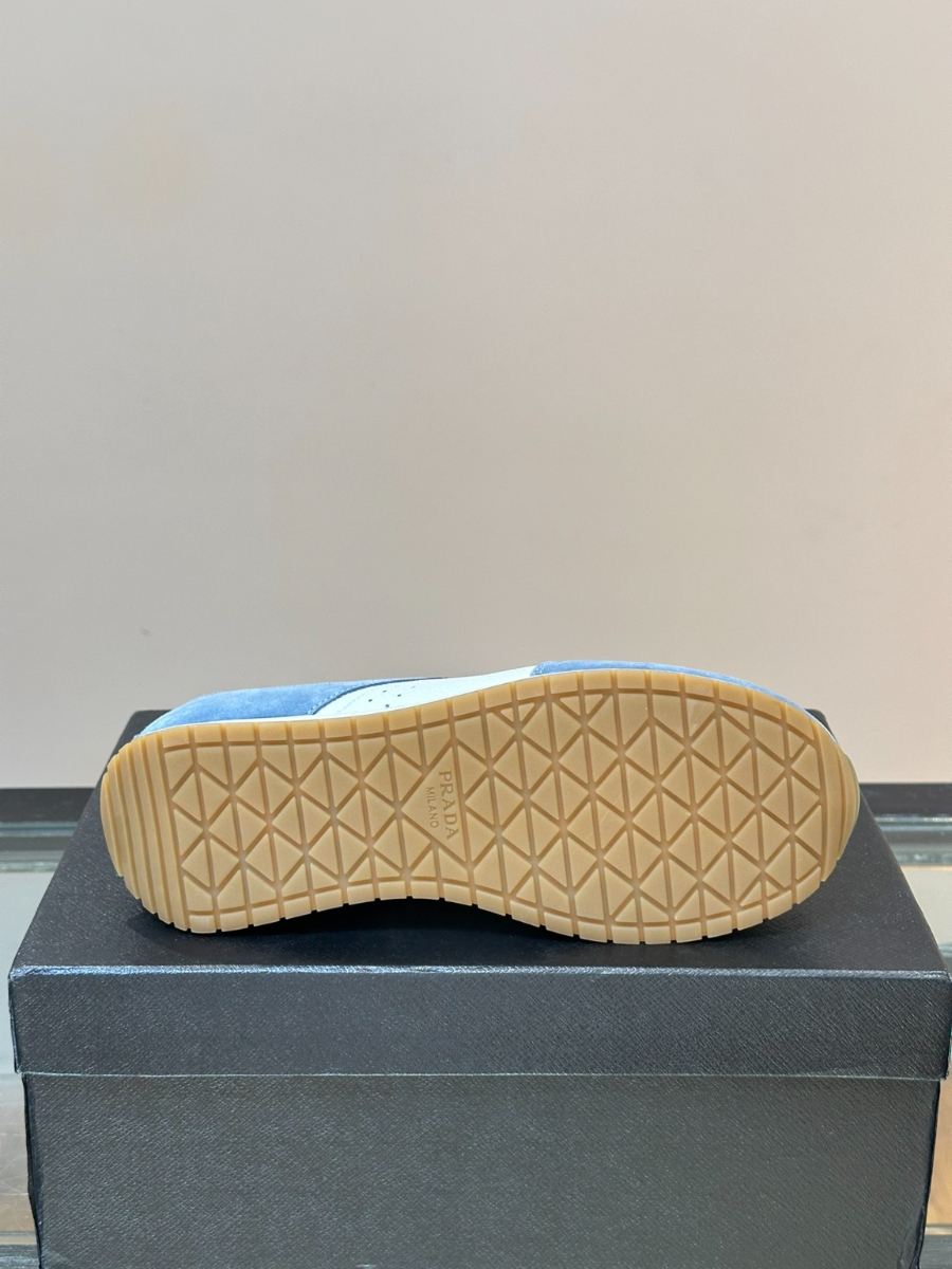 하얀악마 프라다 스니커즈 (14).jpg