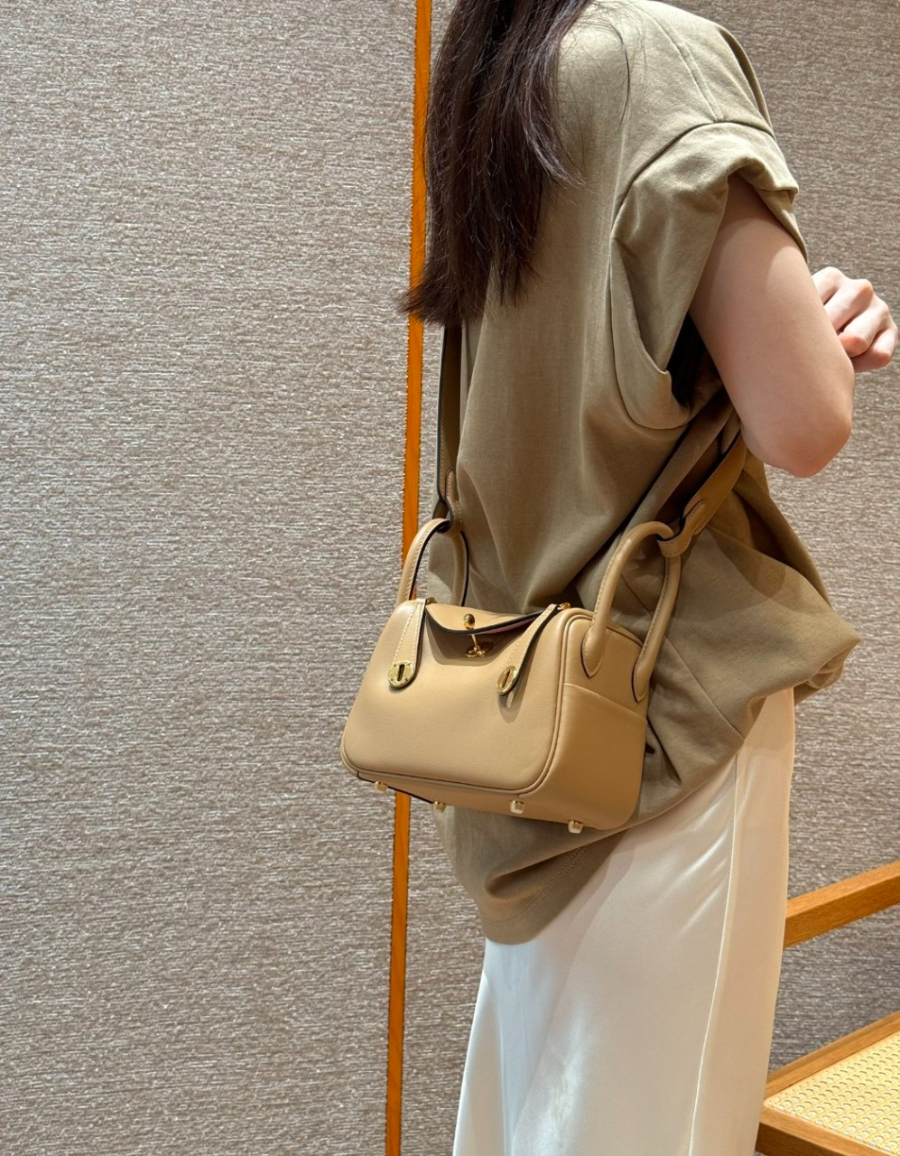 하얀악마 에르메스 린디 미니 (2).jpg