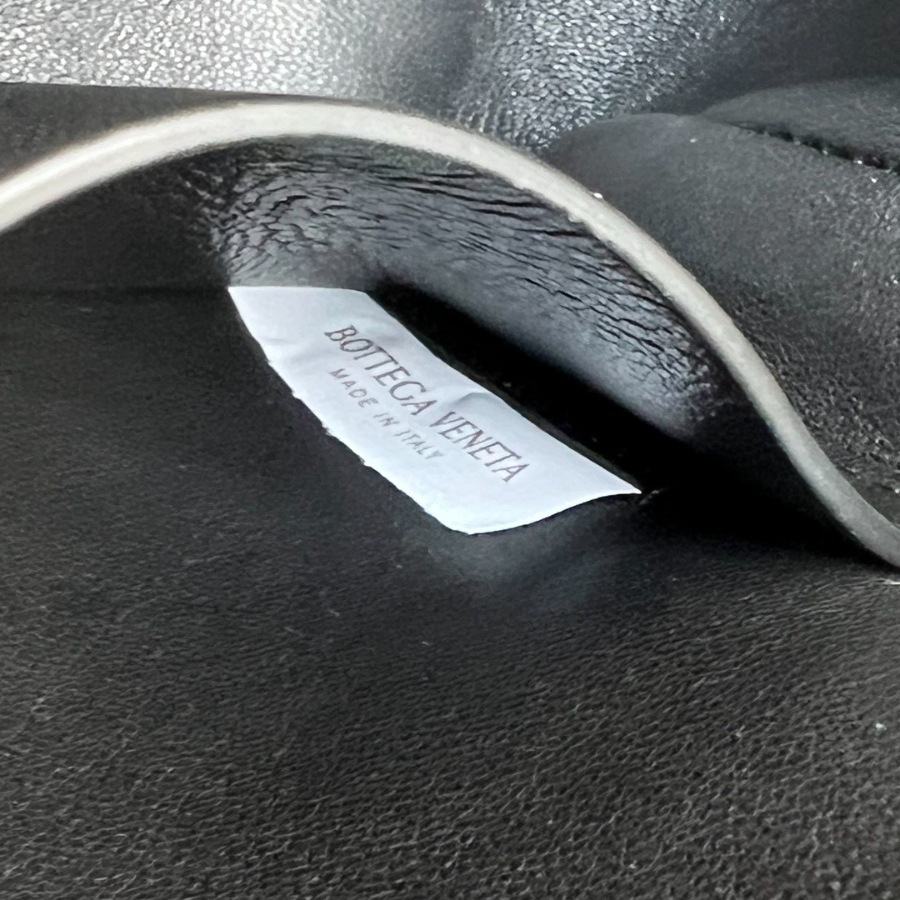 하얀악마 보테가 인트레치아토 콘서트 파우치 (12).jpg