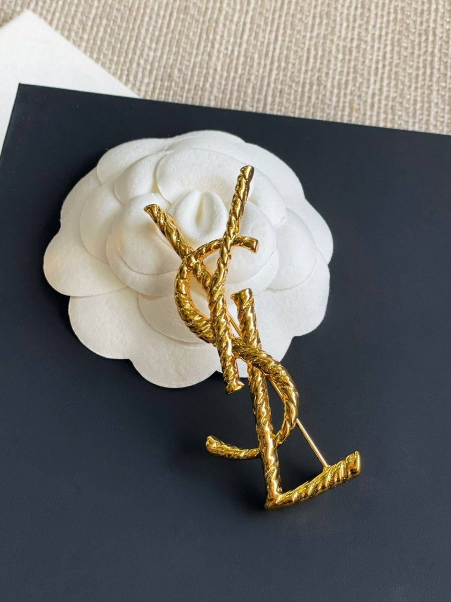 하얀악마 생로랑 브로치 (2).jpg