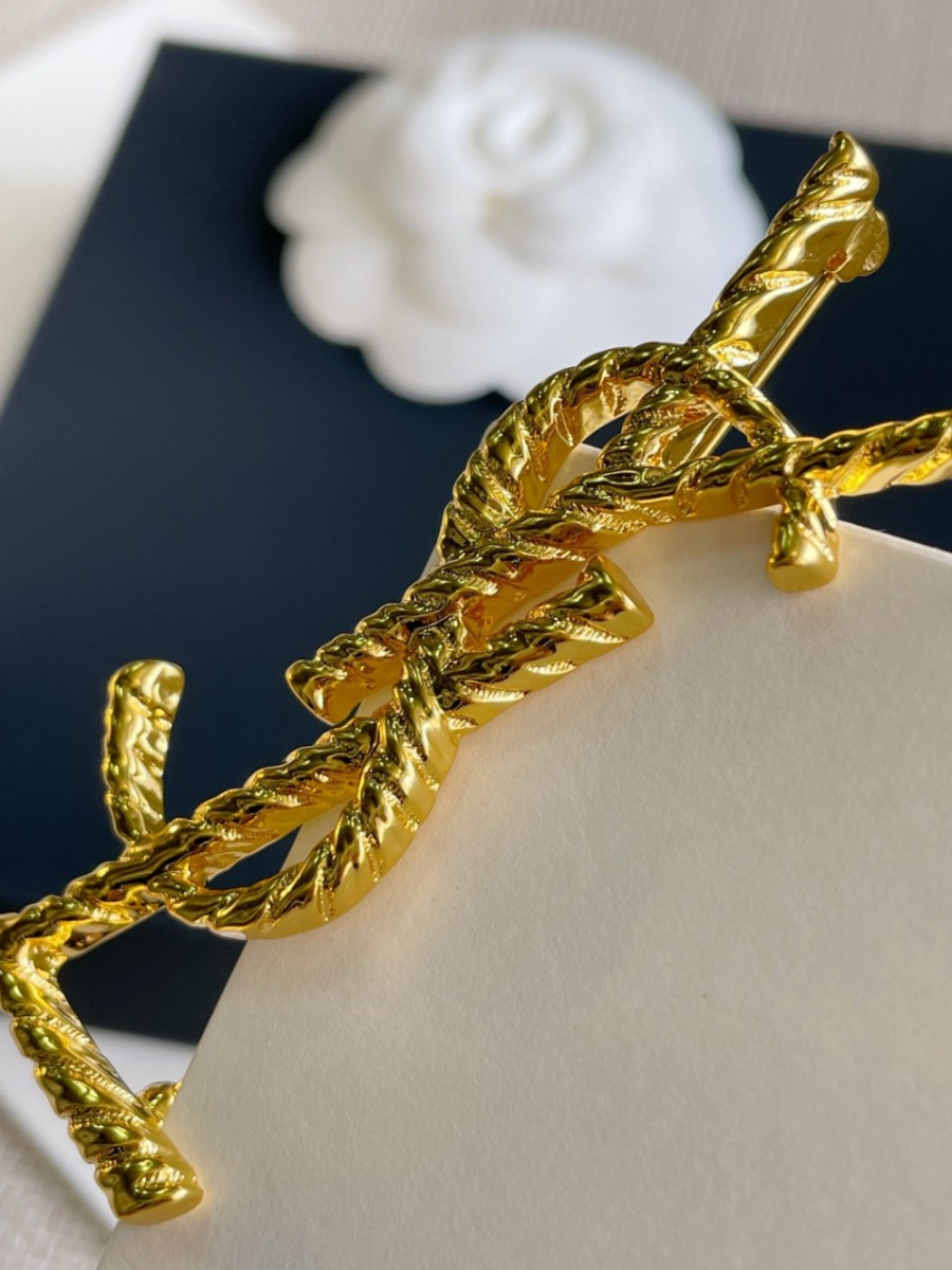 하얀악마 생로랑 브로치 (5).jpg