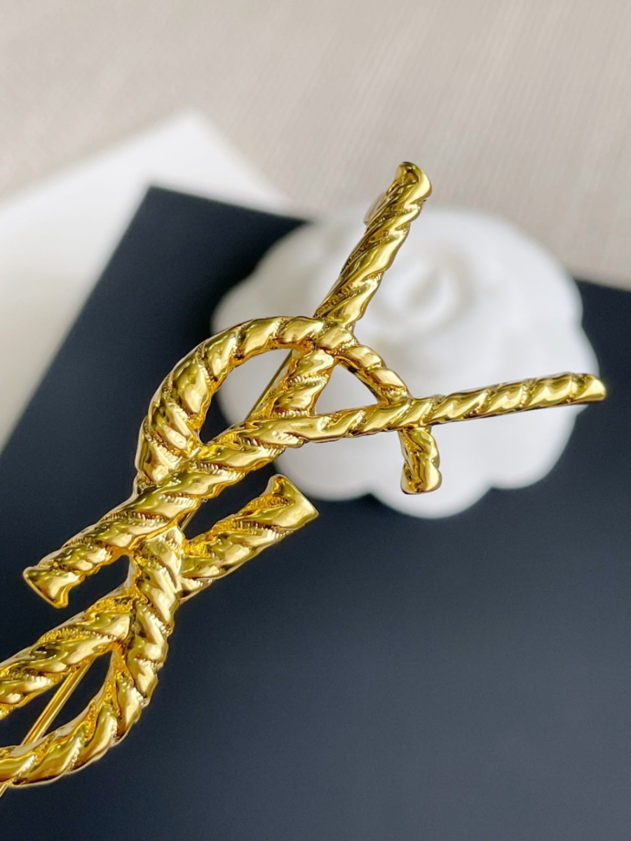 하얀악마 생로랑 브로치 (6).jpg