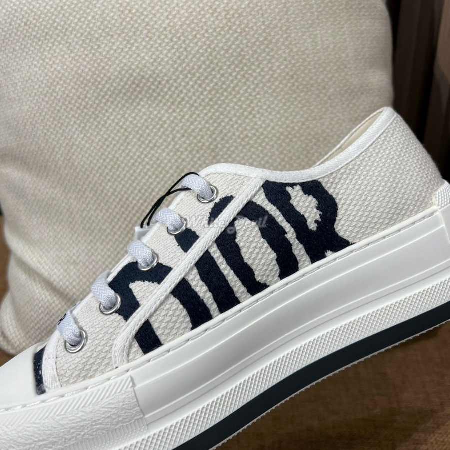 하얀악마 디올 워크앤 스니커즈 (17).jpg