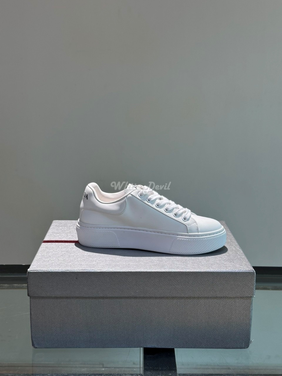 하얀악마 프라다 스니커즈 (10).jpg