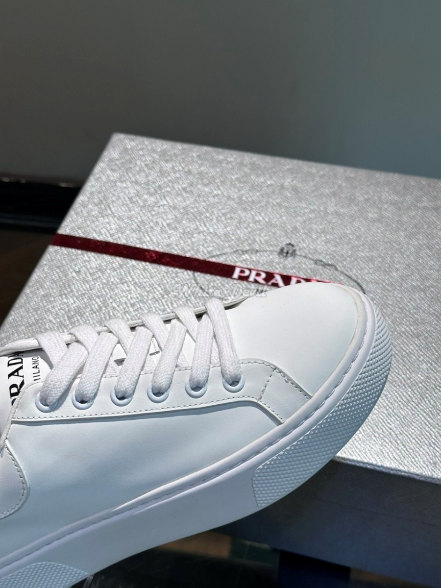 하얀악마 프라다 스니커즈 (11).jpg