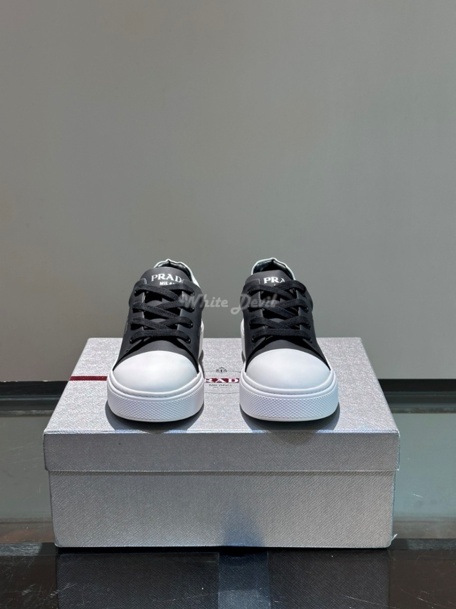 하얀악마 프라다 스니커즈 (6).jpg