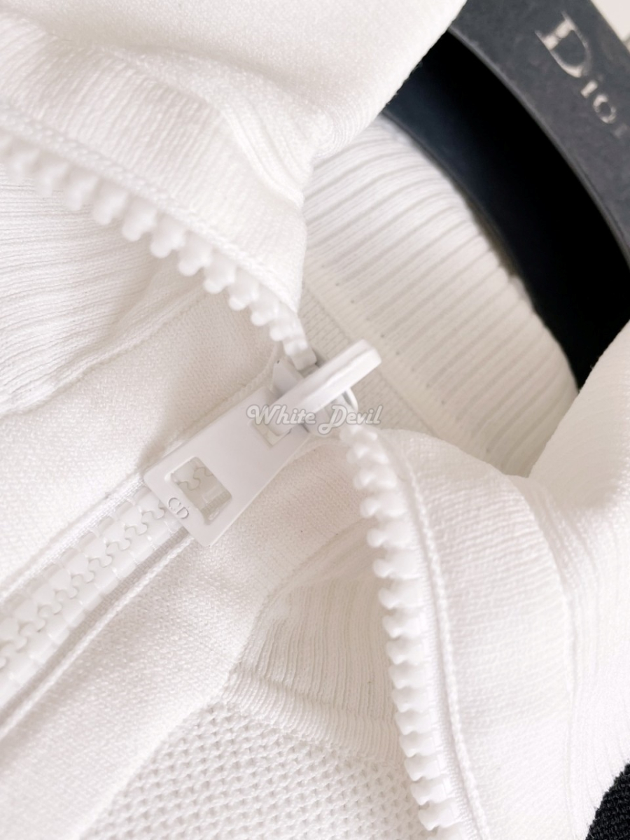 하얀악마 디올 리비에라 스탠드 칼라 크롭 재킷 (9).jpg