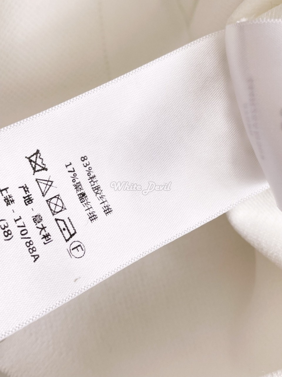 하얀악마 디올 리비에라 스탠드 칼라 크롭 재킷 (18).jpg