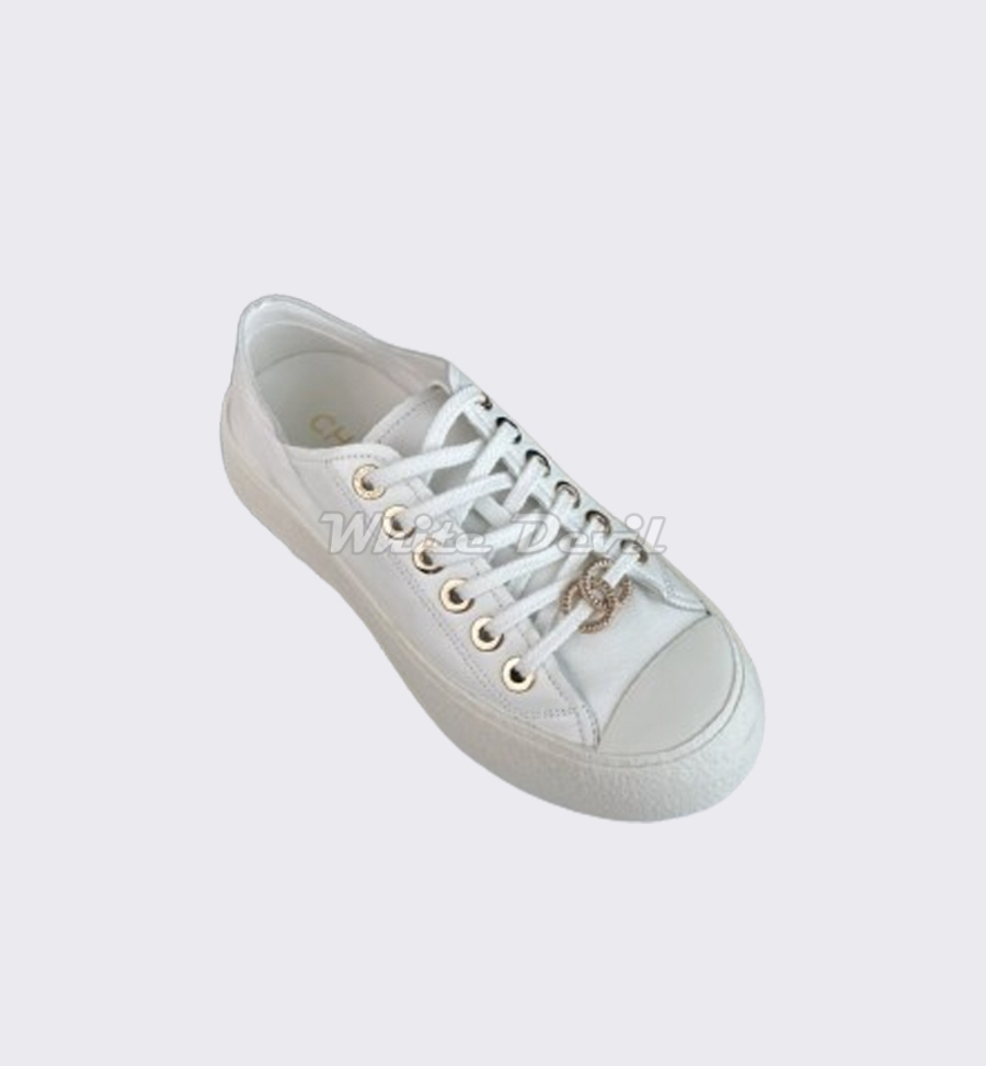 하얀악마 샤넬 스니커즈 (1).jpg