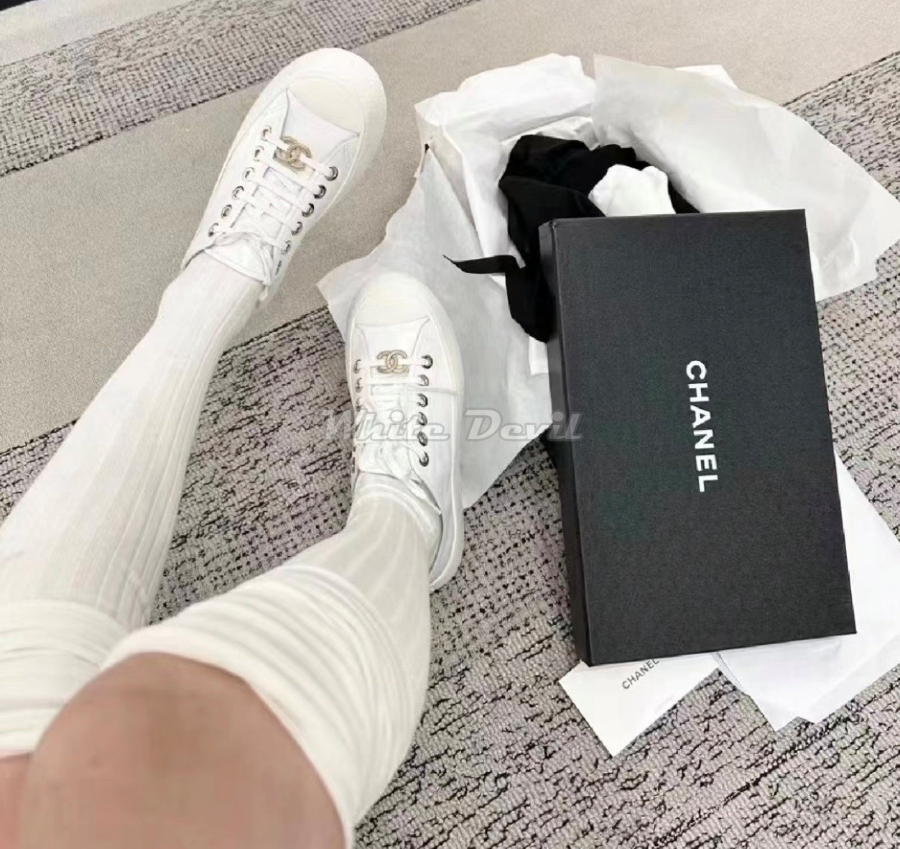 하얀악마 샤넬 스니커즈 (3).jpg