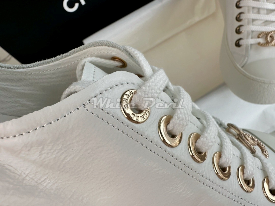 하얀악마 샤넬 스니커즈 (15).jpg