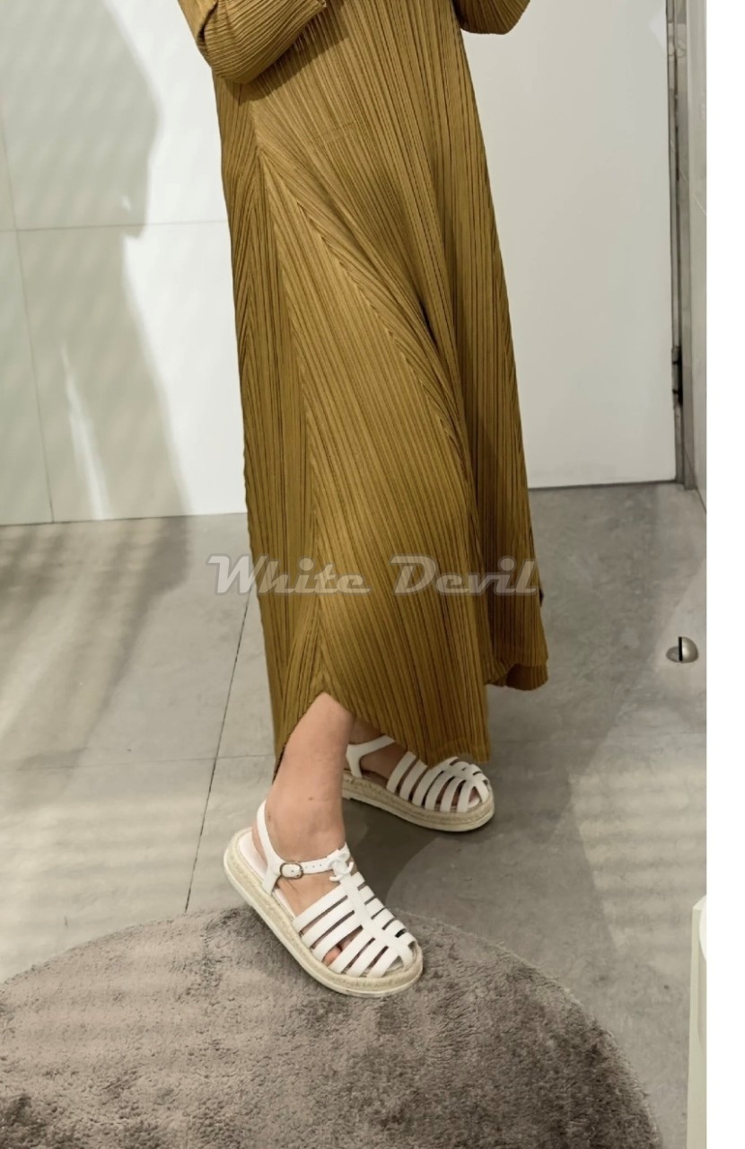 하얀악마 샤넬 샌들 (3).jpg