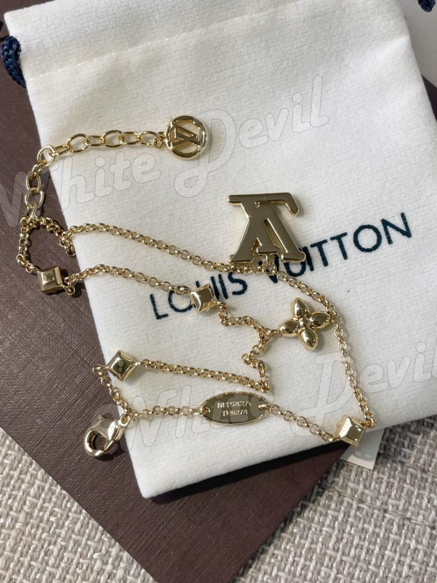 하얀악마 루이비통 팔찌 (10).jpg