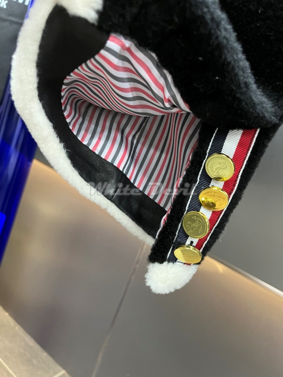 하얀악마 톰브라운 코트 (9).jpg