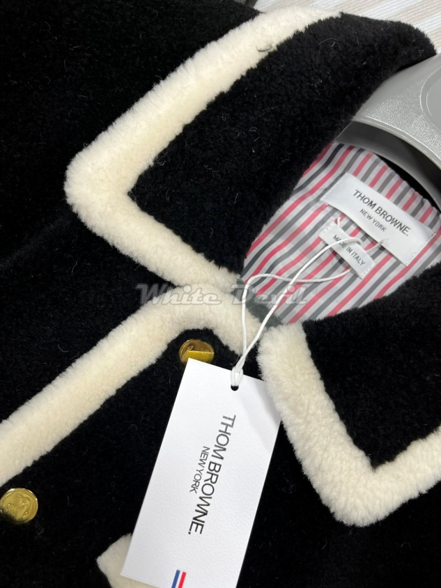 하얀악마 톰브라운 코트 (14).jpg