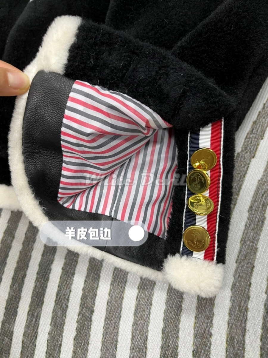 하얀악마 톰브라운 코트 (17).jpg