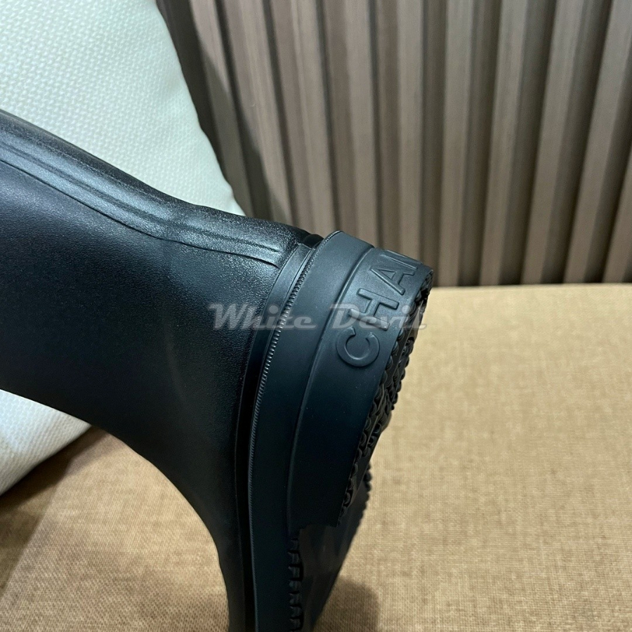 하얀악마 샤넬 레인부츠 (18).jpg