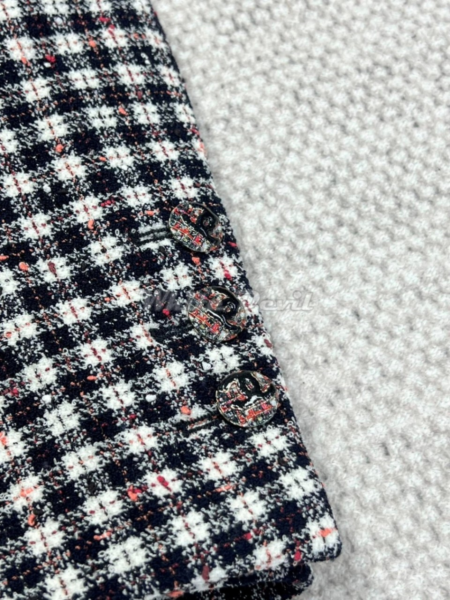 하얀악마 샤넬 점퍼 (11).jpg