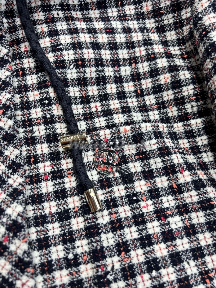 하얀악마 샤넬 점퍼 (10).jpg