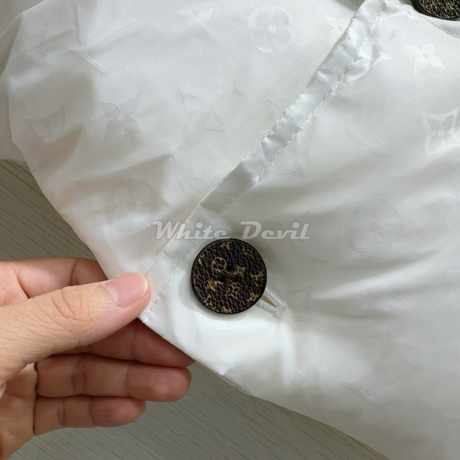 하얀악마 루이비통 패딩 (10).jpg