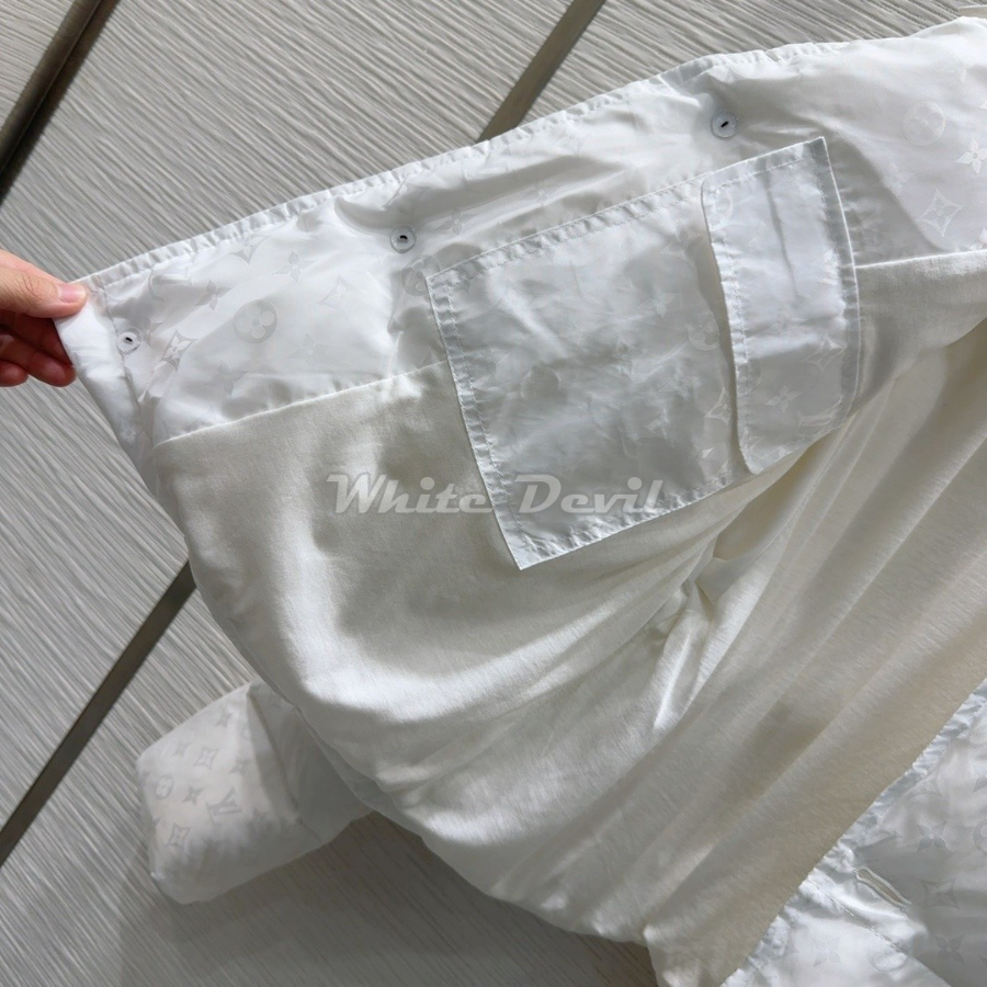 하얀악마 루이비통 패딩 (13).jpg