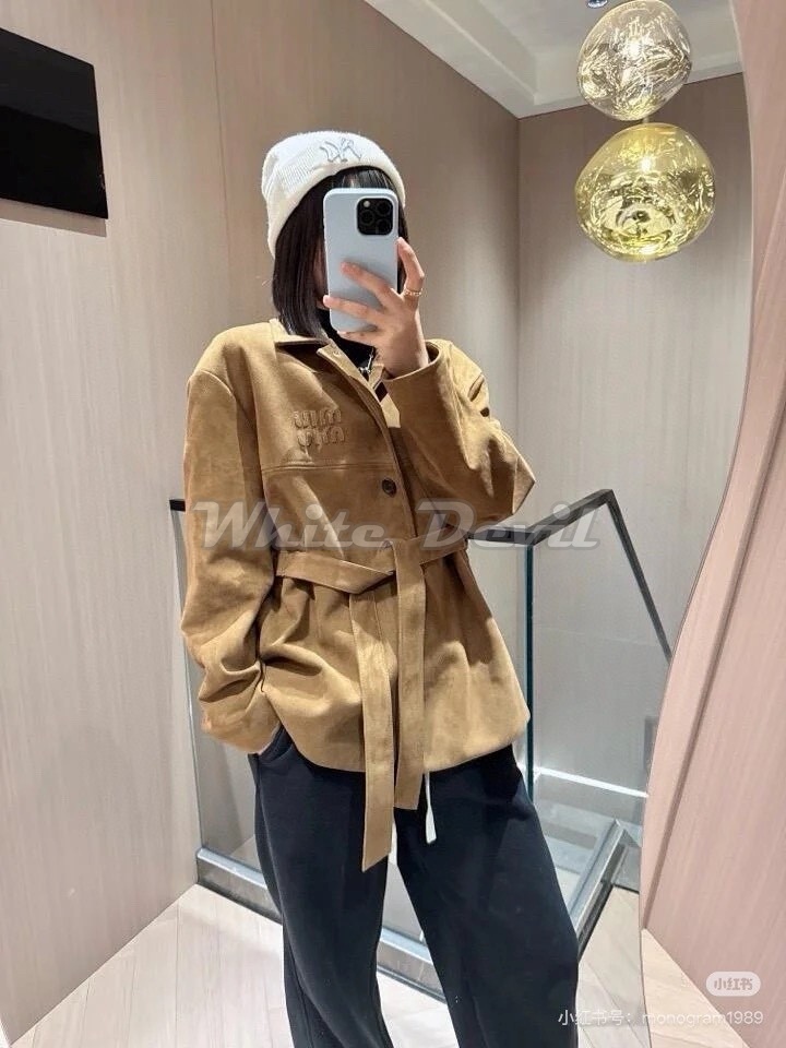 하얀악마 미우미우 코트 (3).jpg