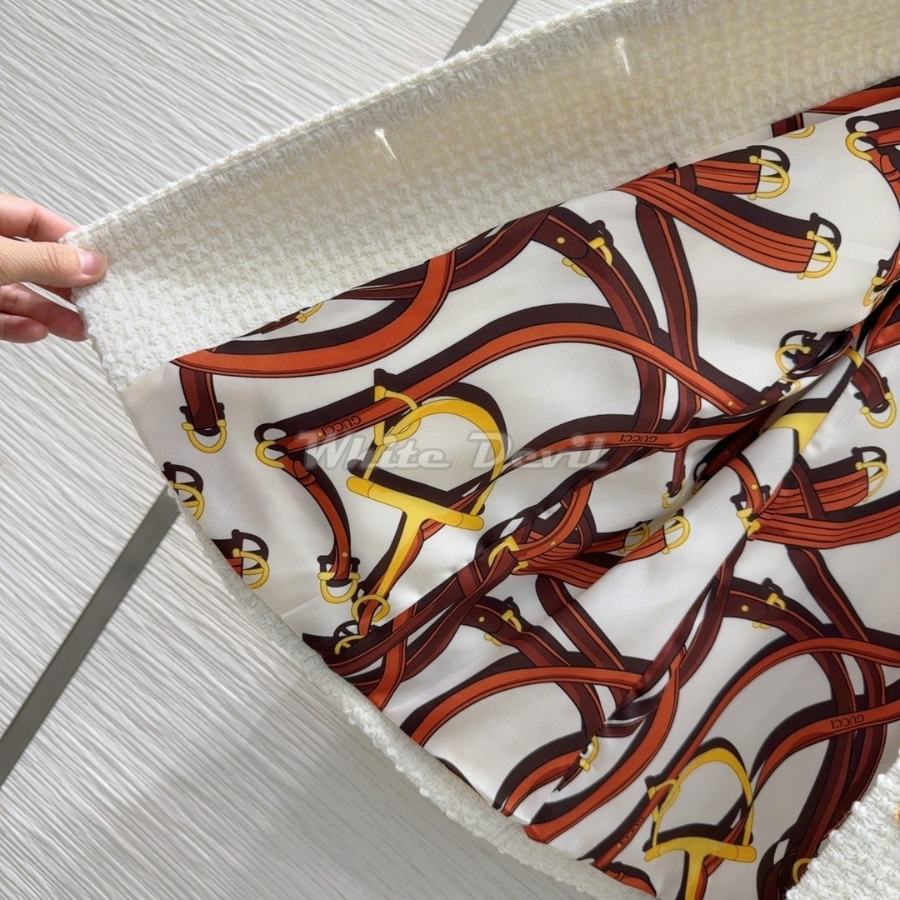 하얀악마 구찌 자켓 (13).jpg