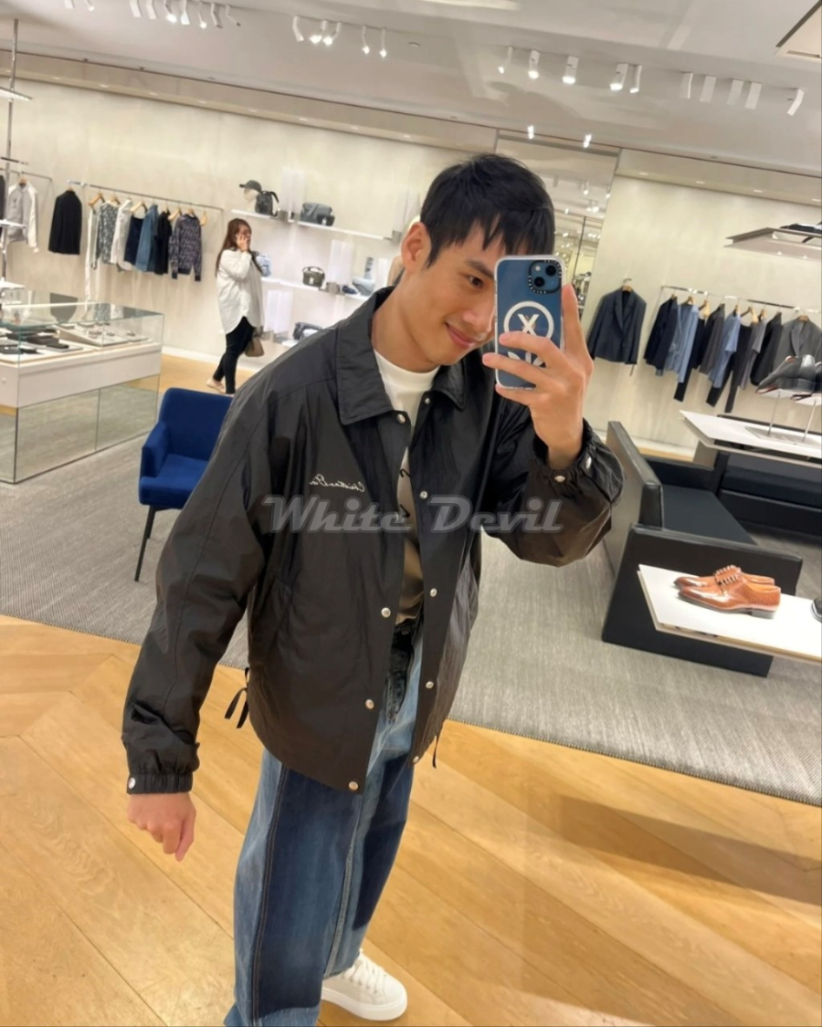 하얀악마 디올 점퍼 (2).jpg