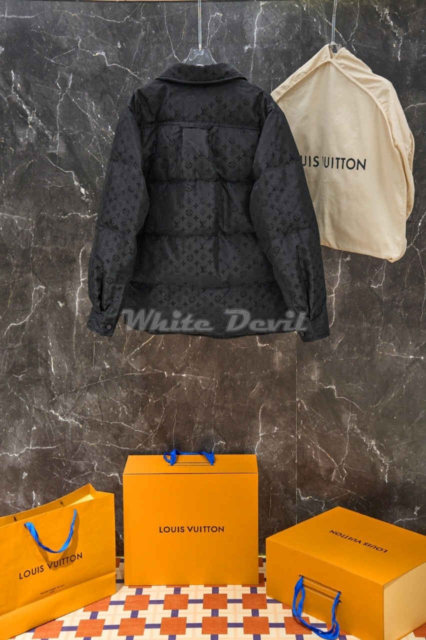 하얀악마 루이비통 패딩 (3).jpg