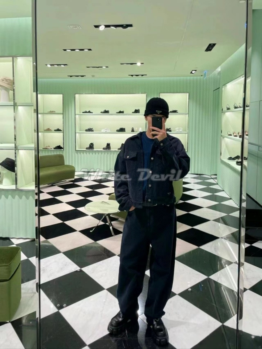 하얀악마 프라다 자켓 (2).jpg