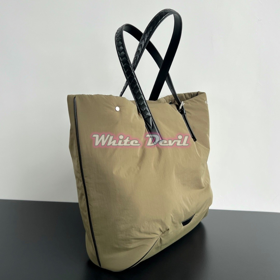 하얀악마 보테가 토트백 (3).jpg
