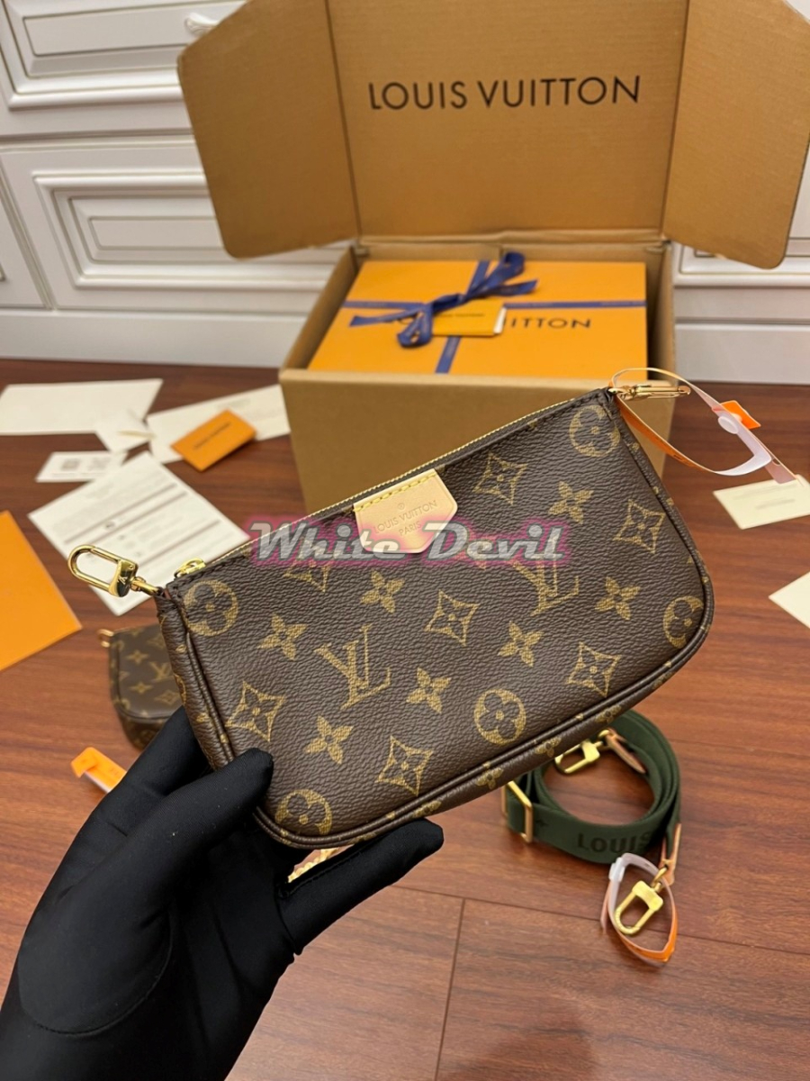 하얀악마 루이비통 악세수아 (21).jpg