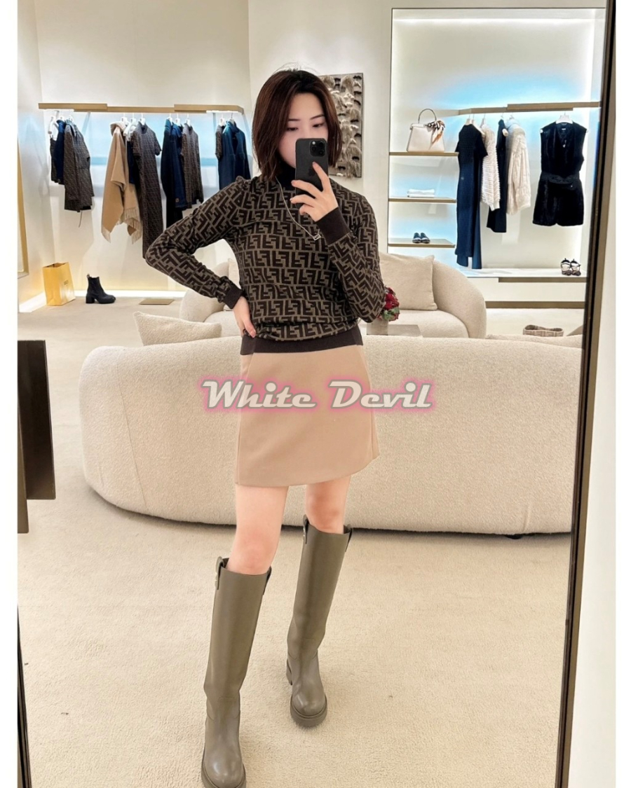 하얀악마 펜디 니트 (3).jpg