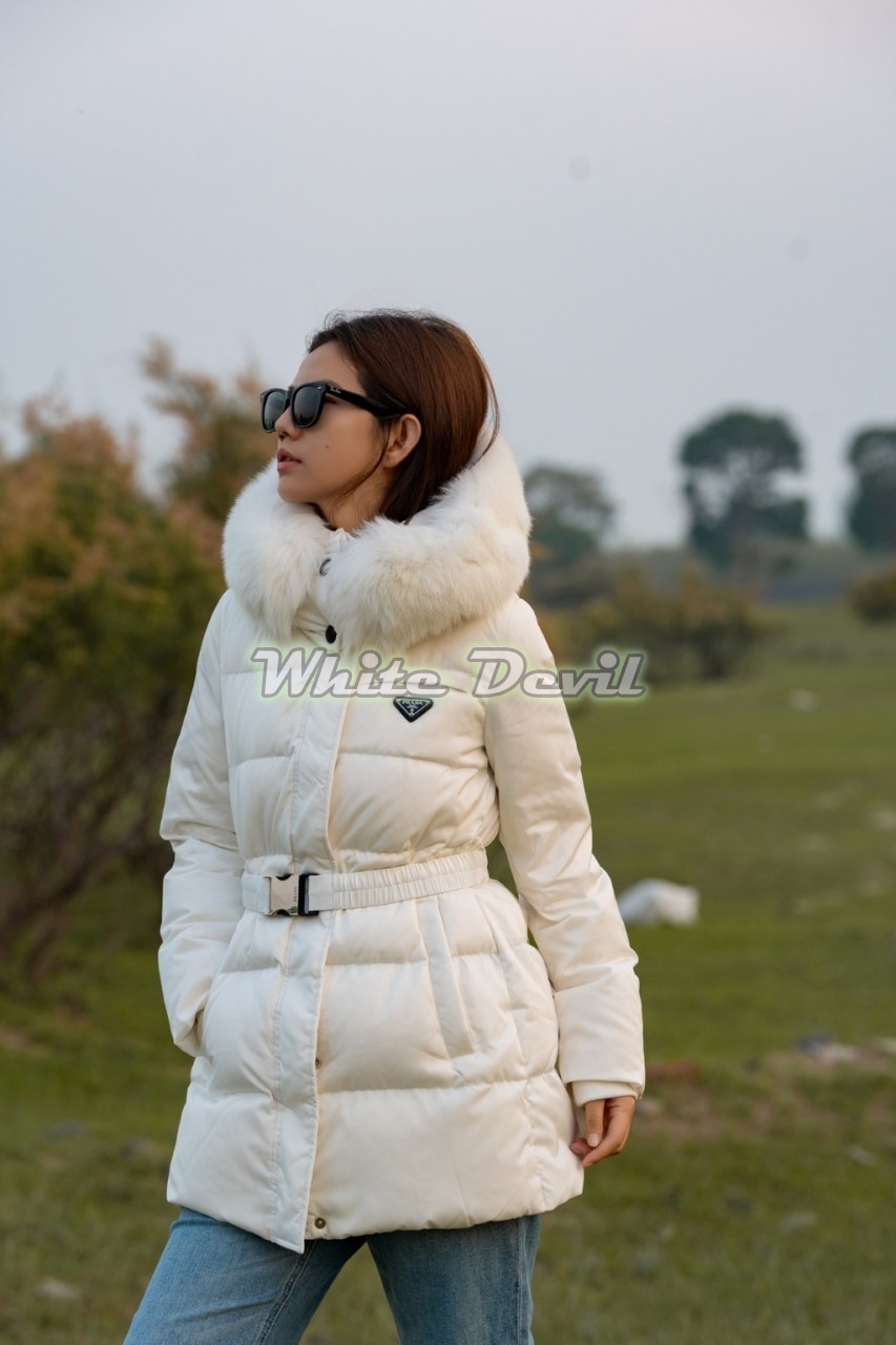 하얀악마 프라다 패딩 (3).jpg