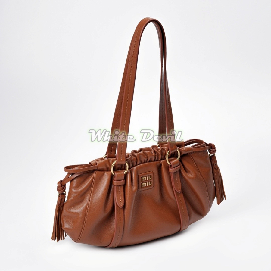 하얀악마 미우미우 숄더백 (6).jpg