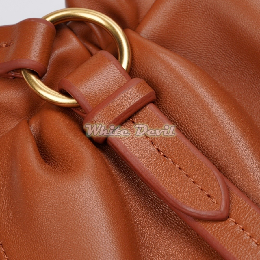 하얀악마 미우미우 숄더백 (10).jpg