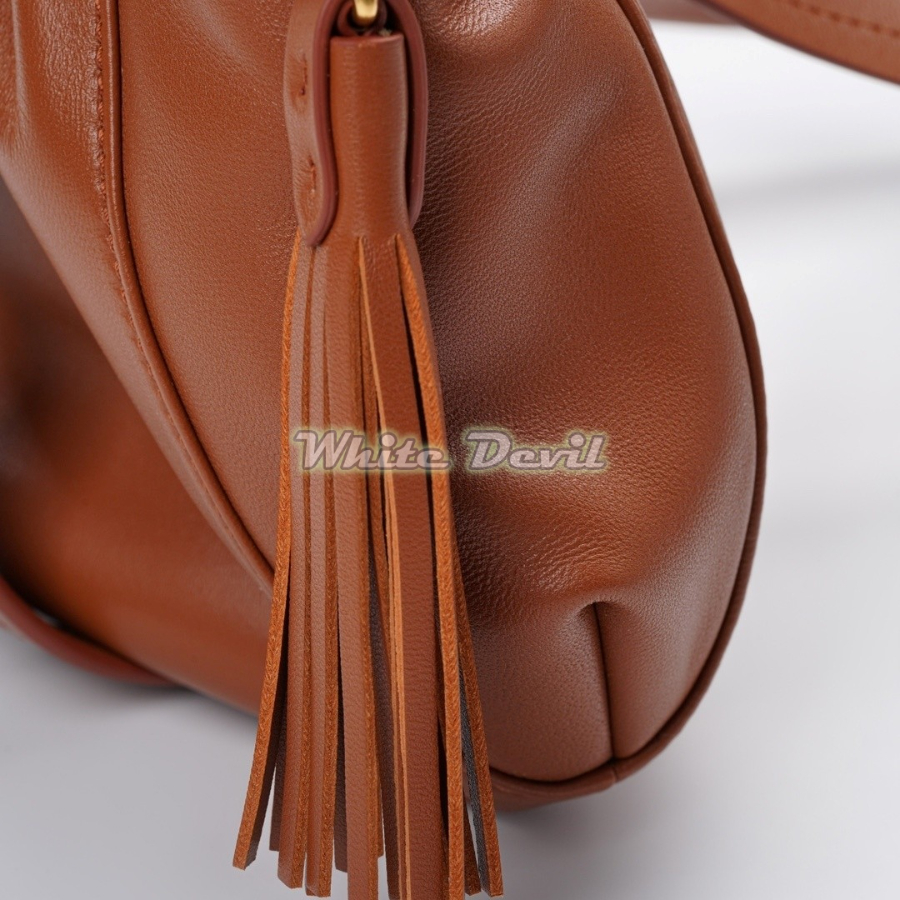 하얀악마 미우미우 숄더백 (13).jpg