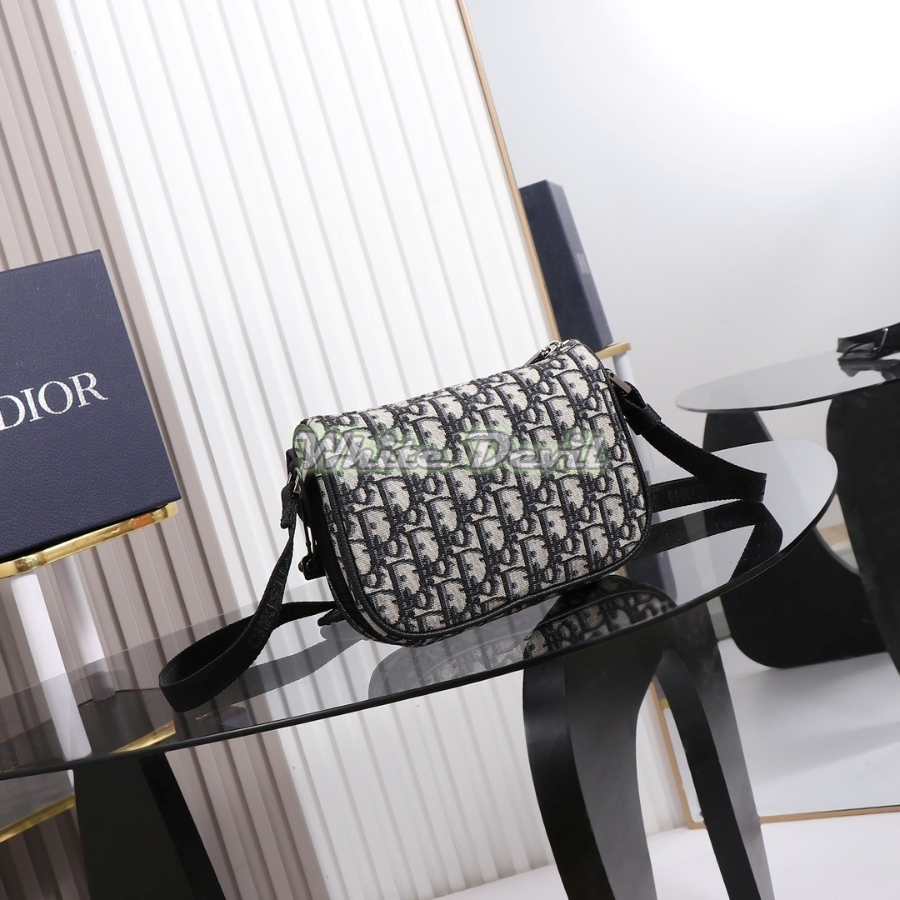 하얀악마 디올 메신저백 (4).jpg