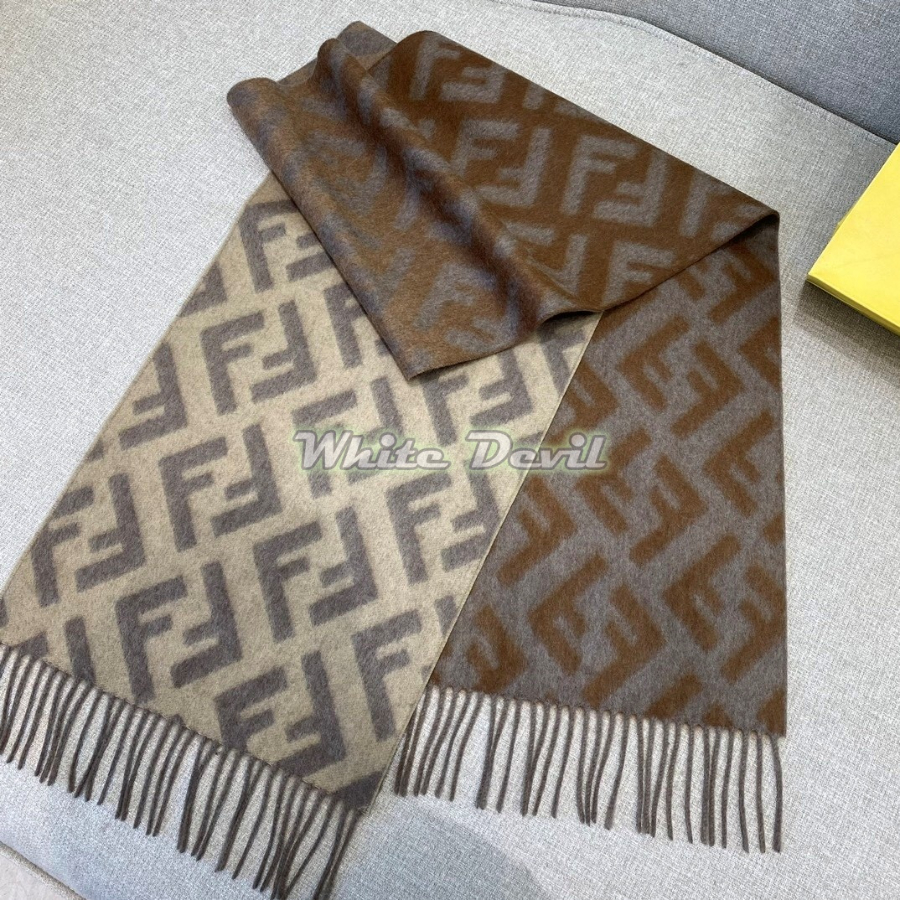 하얀악마 펜디 목도리 (8).jpg