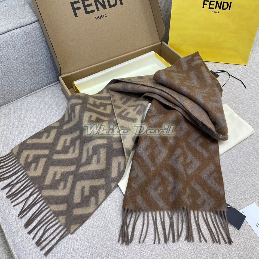 하얀악마 펜디 목도리 (10).jpg