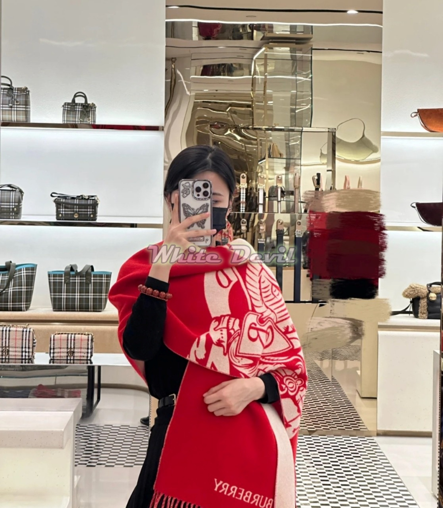 하얀악마 버버리 목도리 (2).jpg