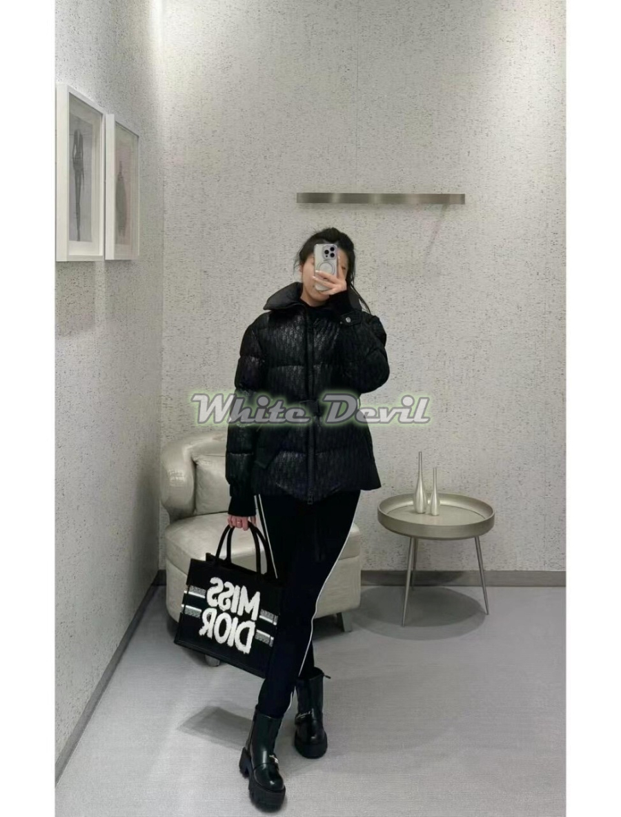 하얀악마 디올 패딩 (2).jpg