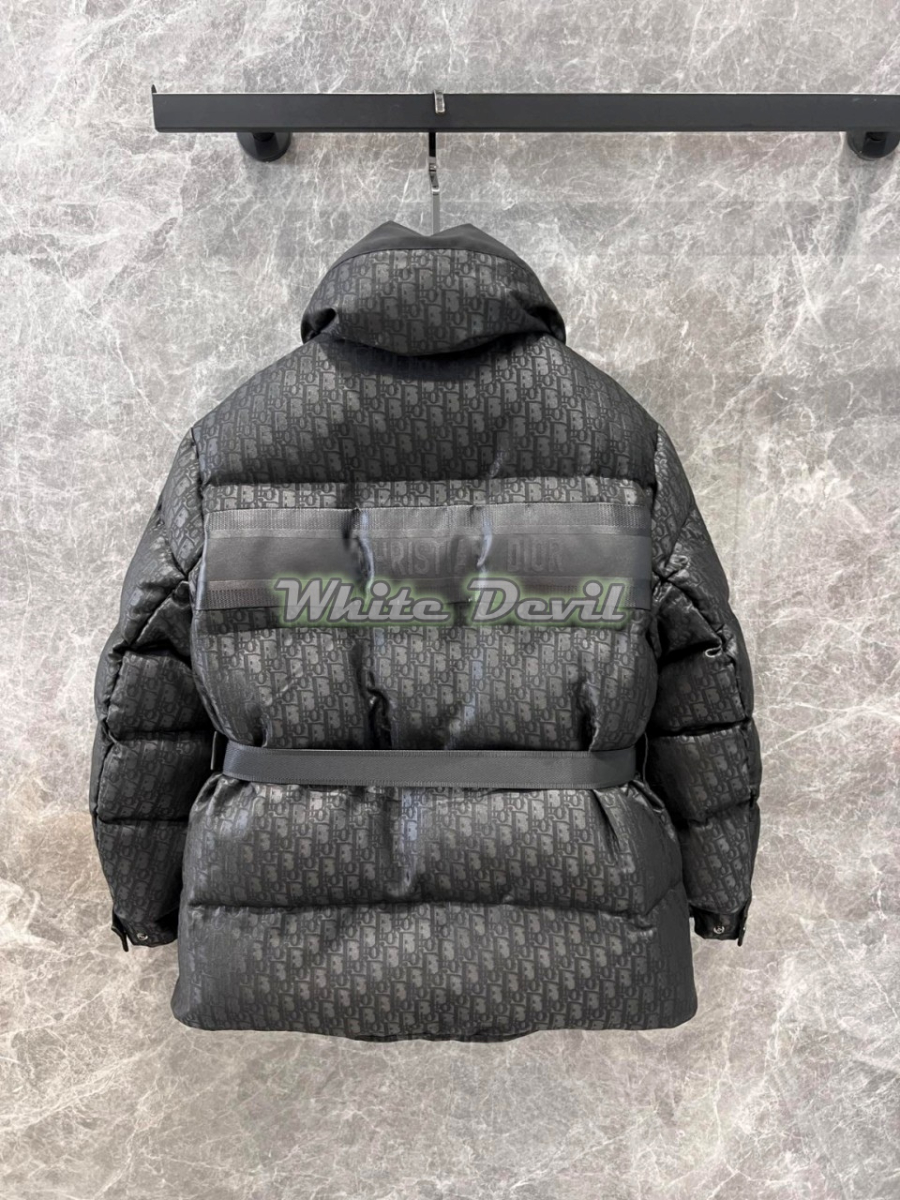 하얀악마 디올 패딩 (7).jpg