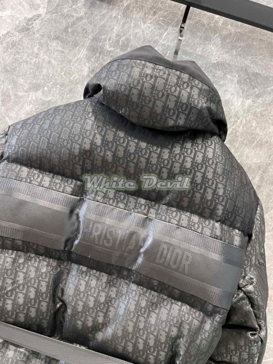 하얀악마 디올 패딩 (9).jpg
