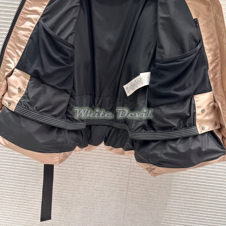 하얀악마 디올 패딩 (10).jpg