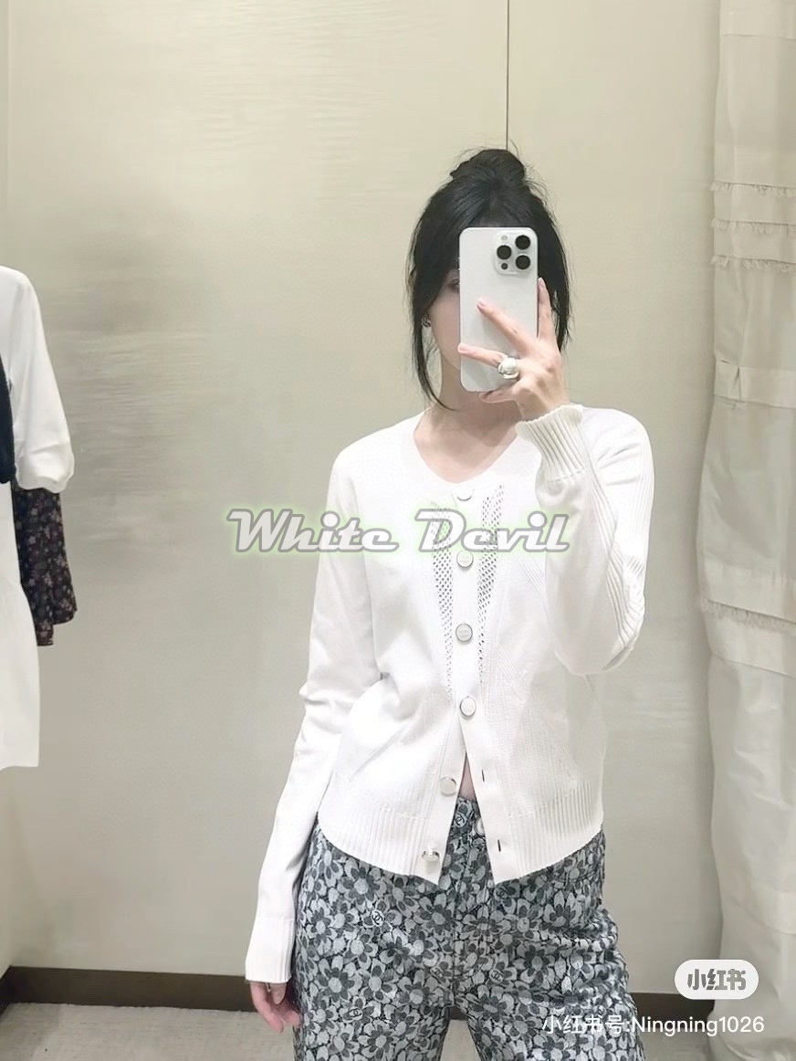 하얀악마 샤넬 가디건 (2).jpg