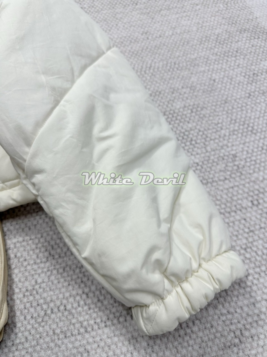 하얀악마 루이비통 패딩 (9).jpg