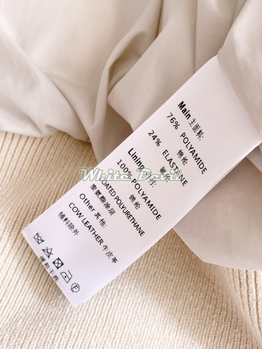 하얀악마 루이비통 패딩 (11).jpg