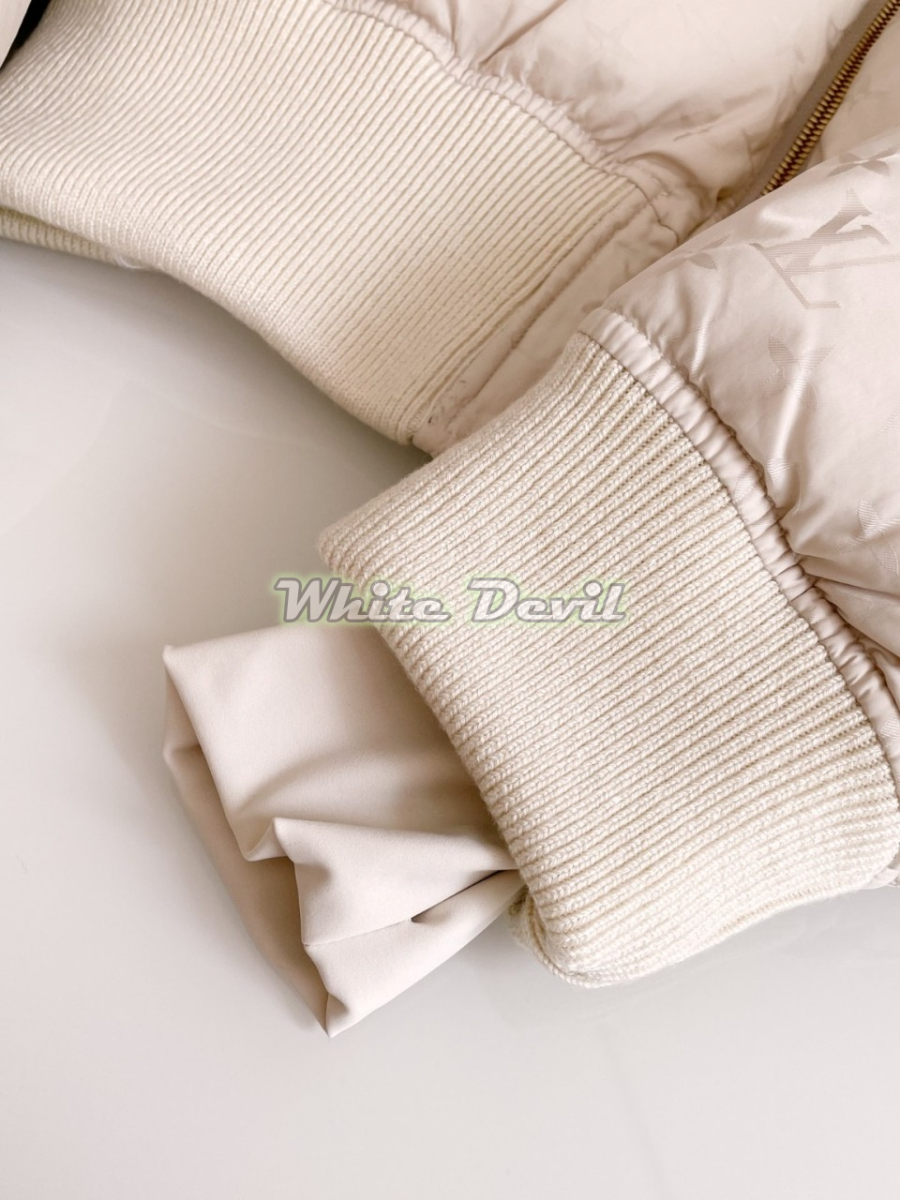 하얀악마 루이비통 패딩 (26).jpg